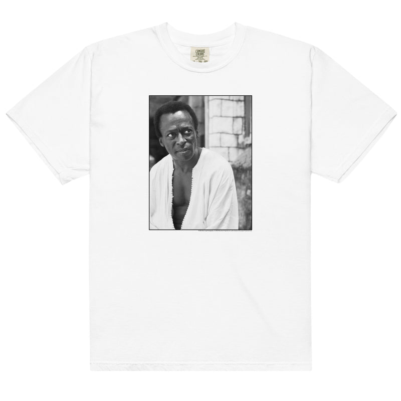 MD100 B&W Close Up Portrait T-Shirt